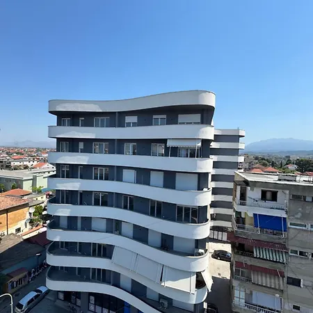 Apartment Gray & White Escape - Shkoder