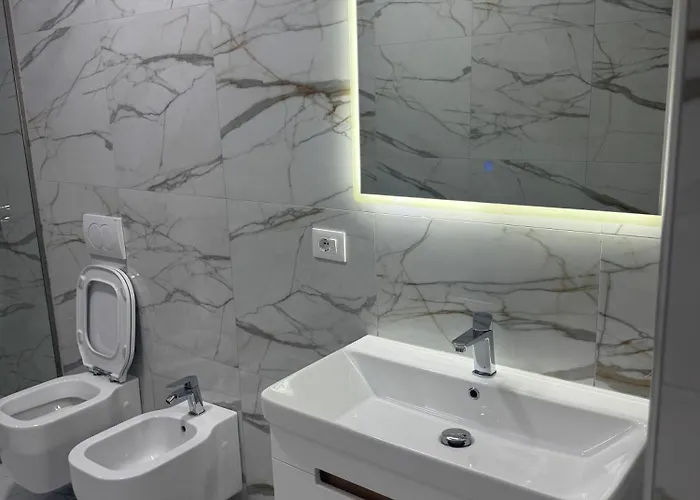 Apartment Gray & White Escape -